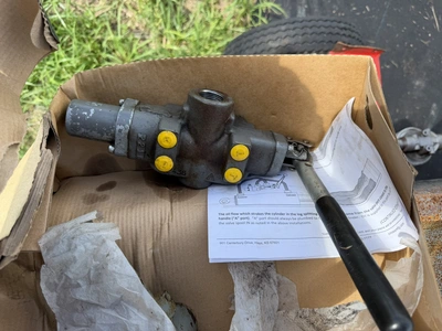 Used _UNKNOWN_ _UNKNOWN_ Skid Steer Log Splitters Michigan US | Miedema Asset Management Group #1293961