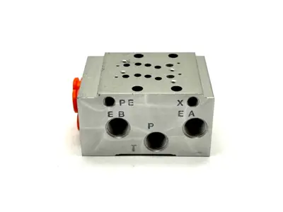 SS5Y3-42-02-N7T | SMC  Manifold Base Mount SY3000 - Used