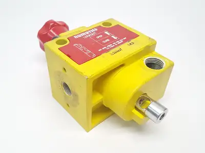 USED EMERSON NUMATICS LOCKOUT/SHUTOFF VALVE 3/8" IN/OUT 1/2" EXHAUST