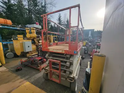 USED 2008 SKYJACK SJ3 4632