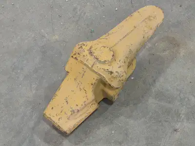 Bucket Tooth Adapter