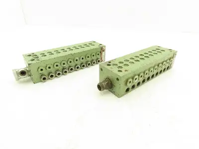 Vogele BVRL 20A1 Lubrication Distribution Manifold 20-Outlet Valve Block Lot of2