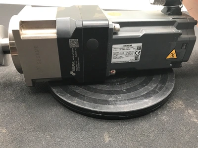 USED SIEMENS 1FK2104-5AF01-0SA0