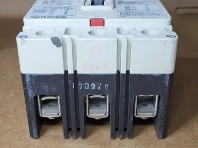 Used EATON CUTLER-HAMMER FDB3015S Switchgears British Columbia CA | Lenmark #477717