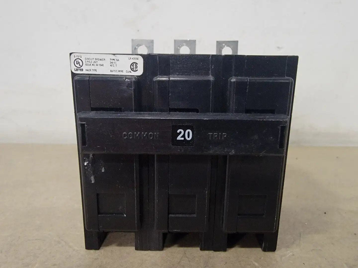 USED EATON BAB3050H