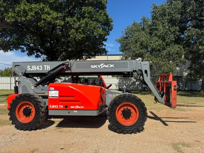 USED 2022 Skyjack SJ843TH
