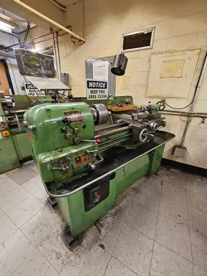 USED COLCHESTER MASTER 6-1/2"
