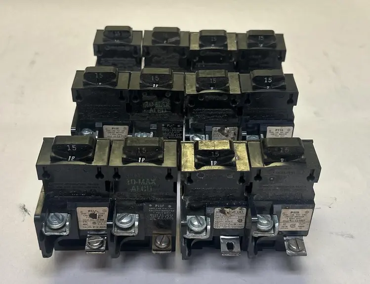 Used ITE P115 Circuit Breakers | Surplus Asset Holdings #1189203