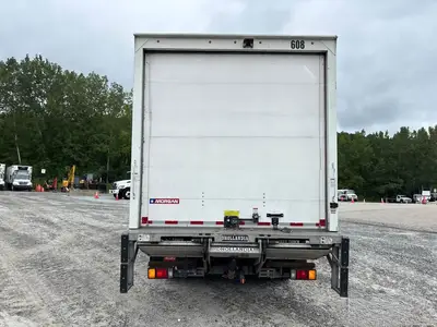 Used 2024 ISUZU NPR HD Box trucks Florida US | Truck and Van Outlet #1509183