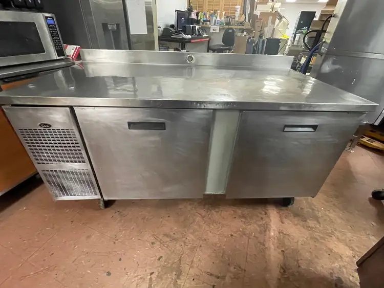 Used Randell Used 72" Randell 9235-32 Stainless 2 Door Worktop Refrigerator with Casters 120V Worktop Refrigerators Illinois US | Falcon Restaurant Supply #1375730