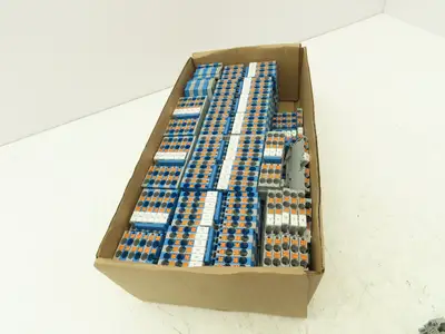 Phoenix Contact PT 4-QUATTRO Terminal Block 4 Wire 800V 4mm² Mixed Lot of 195