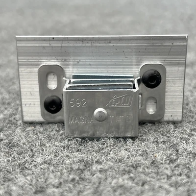 New | in-Stock 80/20 2090 Misc Fasteners California US | Davliegogo LLC #1705910