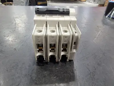NEW ABB S203UP-K25A