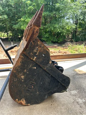 Used 2021 Caterpillar 304E2-CR Crawler Excavators - Mini North Carolina US | Zadoon Equipment #1480570