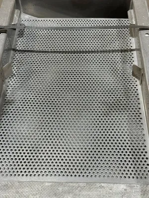 WITTE Classifer Screens Screen Vibrating (Hi-Speed &/Or Lite-Duty) | Perry Equipment (9)