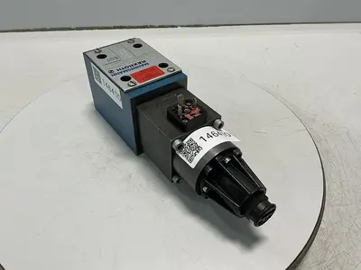 USED MANNESMANN REXROTH 4WRE 10 EA64-14/24K4/V-468
