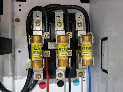 USED SQUARE D MODEL 6