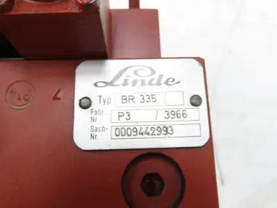 Linde BR 335 Hydraulic 3-Spool Forklift Mast Control Valve Removed From E18C-02