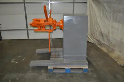 6000 LB X 12" JACO UNCOILER