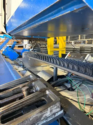 2001 TRUMPF TRUMATIC 2020R PUNCHES, TURRET, N/C & CNC | Machinery Resources International (12)