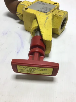 Parker LV8NAB Pneumatic Lockout Valve with Silencer Max Pressure 300PSI 2068kPa