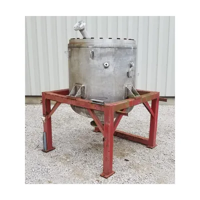 Used Stainless Steel Clyde Pressure Tank - 25 Cu/Ft