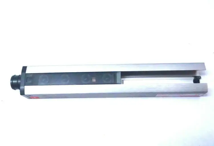 New | in-Stock KEYENCE PJ-V22T Light Curtains & Grids Michigan US | Maverick Industrial Sales #1487360
