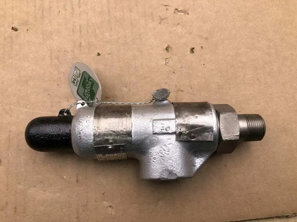 Dresser 1975 3/4″ Consolidated Safety Relief Valve, Steel 300PSI 310°F 689lbs/hr