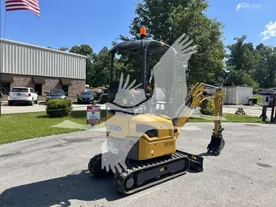 USED 2021 XCMG XE18U