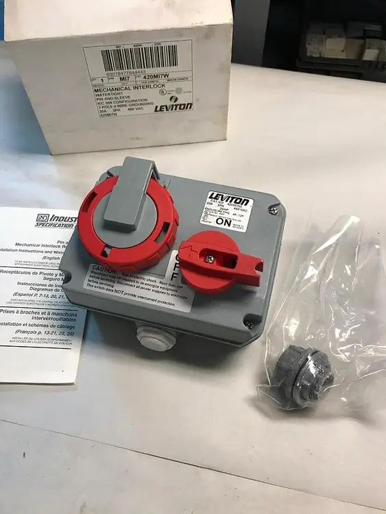 Used LEVITON 420M17W Miscellaneous Equipment (Electrical & Power) | Surplus Asset Holdings #1198356