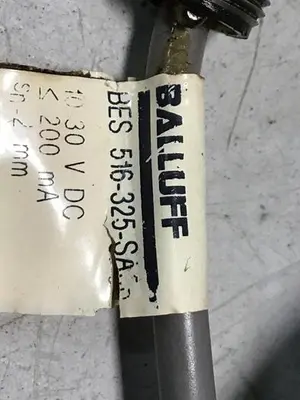 USED BALLUFF BES 516-325-SA56