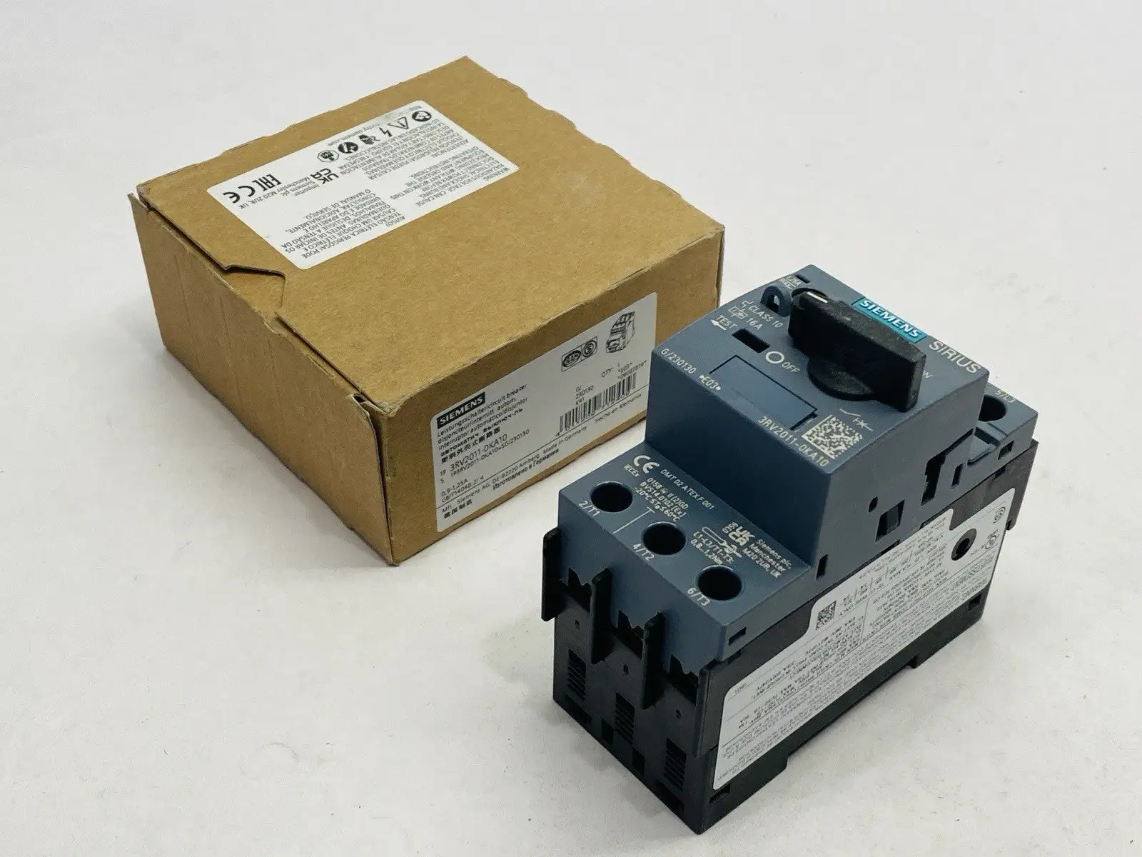 3RV2011-0KA10 | Siemens  Circuit Breaker Class 10 0.9-1.25A 3-Pole - New Other