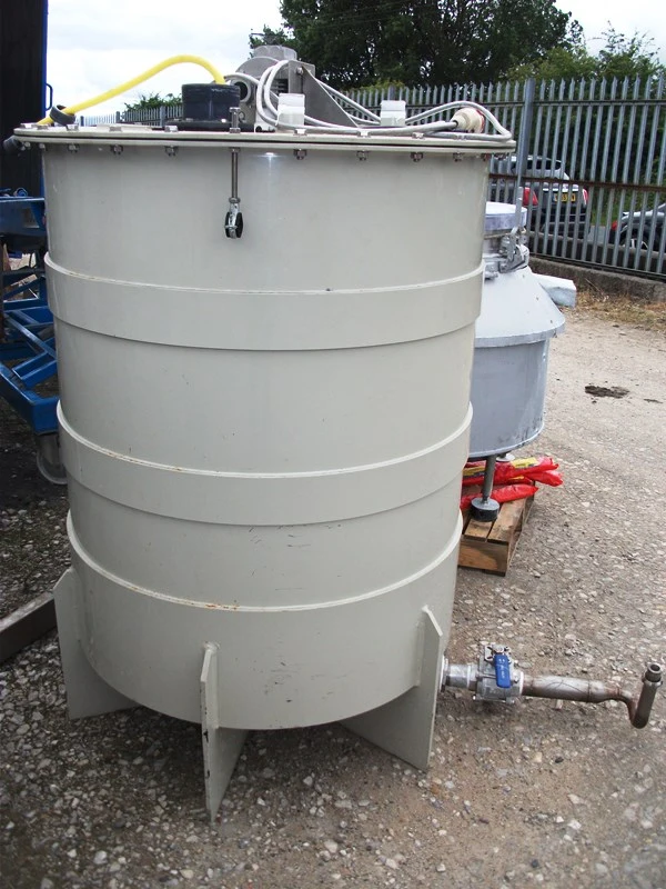 760L Polyethylene Vertical Mixing Tank 0.37 kW