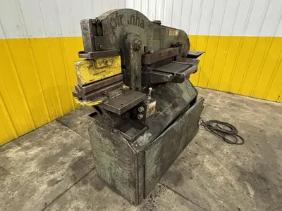 50 TON PIRANHA MODEL #P50 HYDRAULIC IRONWORKER: STOCK #23214