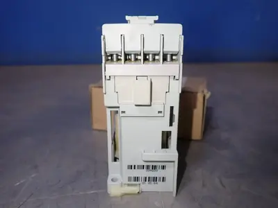 Used ALLEN BRADLEY 100C16DJ10 PLC Contactors | HGR 24 #752358
