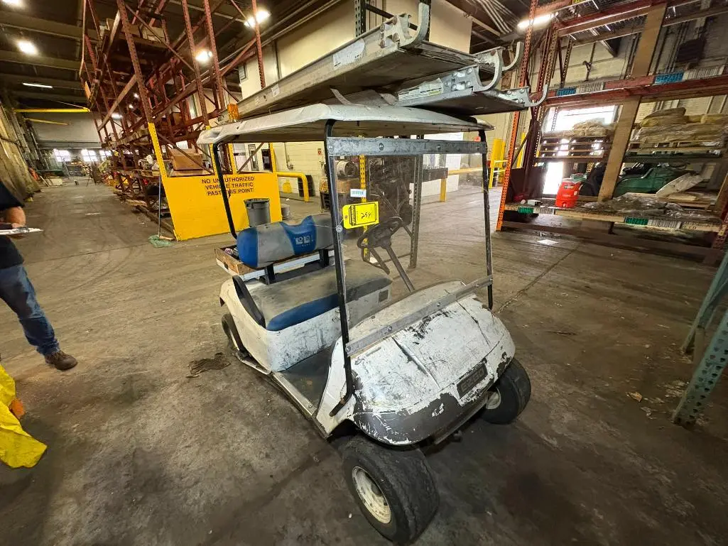 Used _UNKNOWN_ _UNKNOWN_ Golf Carts Ohio US | Myron Bowling Auctioneers Inc #1504516