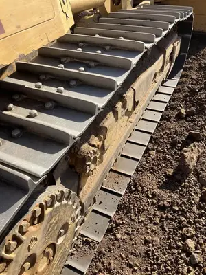 USED 2012 CATERPILLAR D6K XL