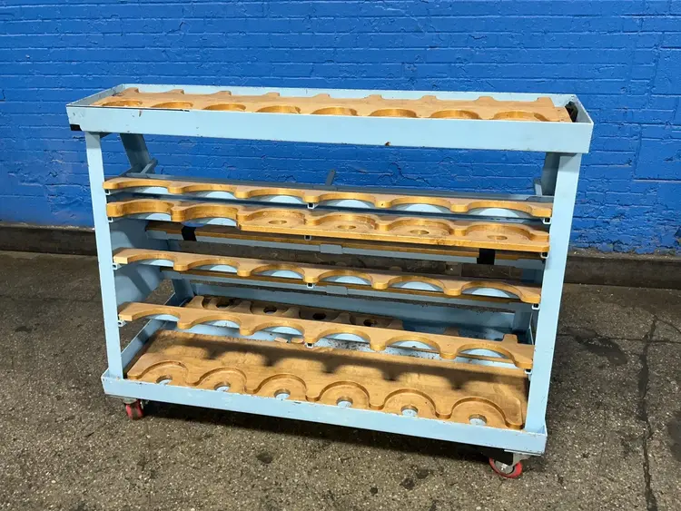 Used _UNKNOWN_ _UNKNOWN_ Racks/Shelving Ohio US | HGR 24 #1373068