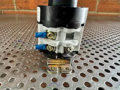Used ADVANCE CONTROLS CB0320003LE2U 3 POLE, 32/40-AMP ROTARY CAM DISCONNECT SWITCH Electronics & Components California US | Equipment Lab #1453513
