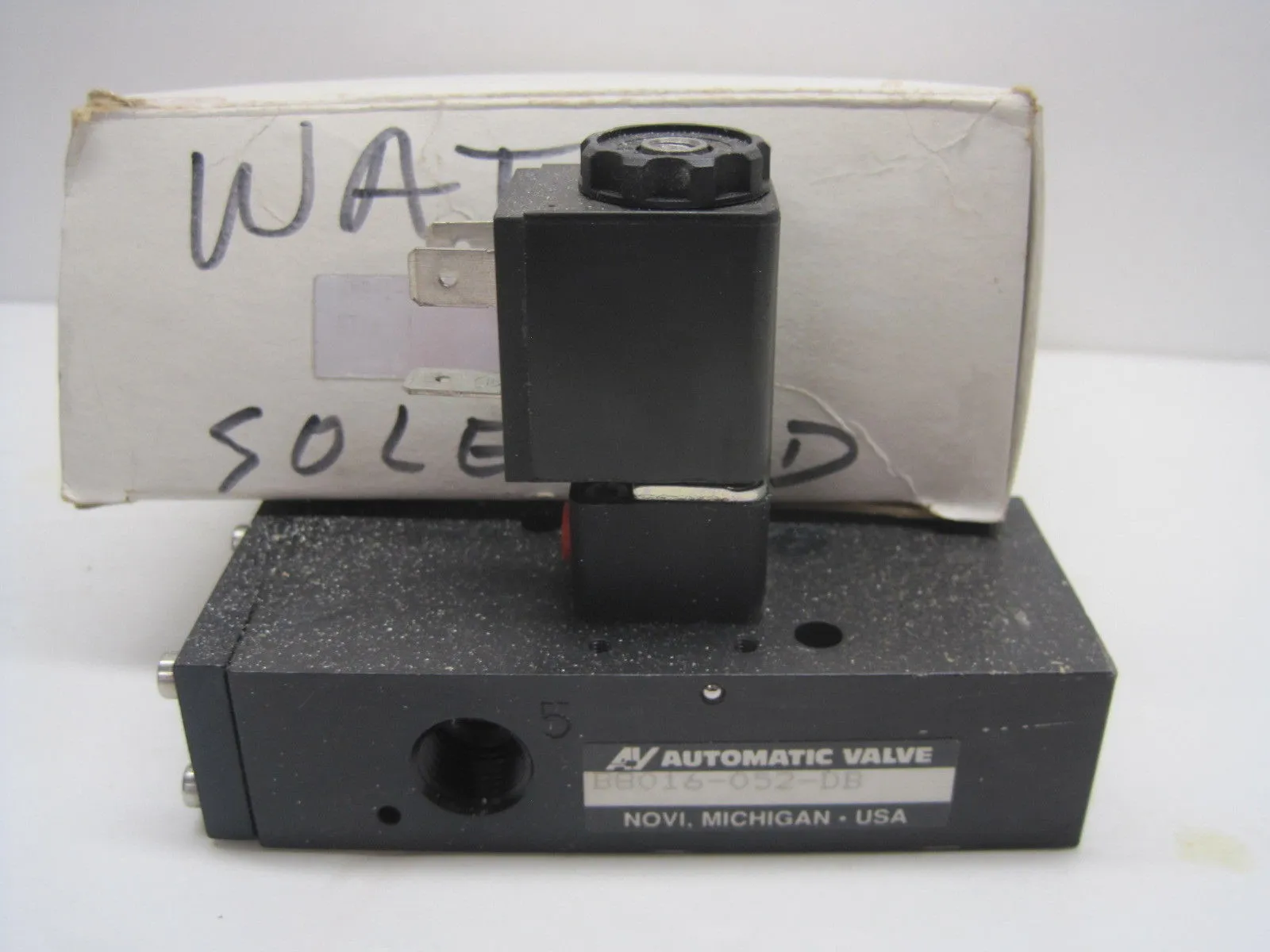 NEW AUTOMATIC VALVE B8016-052-DB SOLENOID VALVE B8016052DB