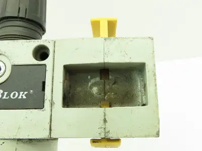 Numatic C22D-04M Pneumatic Coalescing Filter/Reg w/VS22-04 Shut-Off Valve .5"NPT