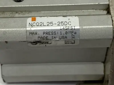 USED SMC COMPACT PNEUMATIC CYLINDER 25MM BORE 25MM STROKE MISSING MOUNT