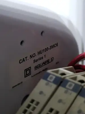 USED SQUARE D MODEL 6