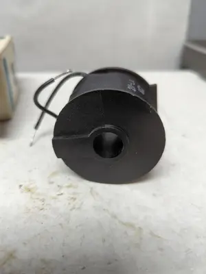 New | in-Stock RELIANCE ELECTRIC 401565-D Miscellaneous Equipment (Electrical & Power) Ohio US | Surplus Asset Holdings #1236677