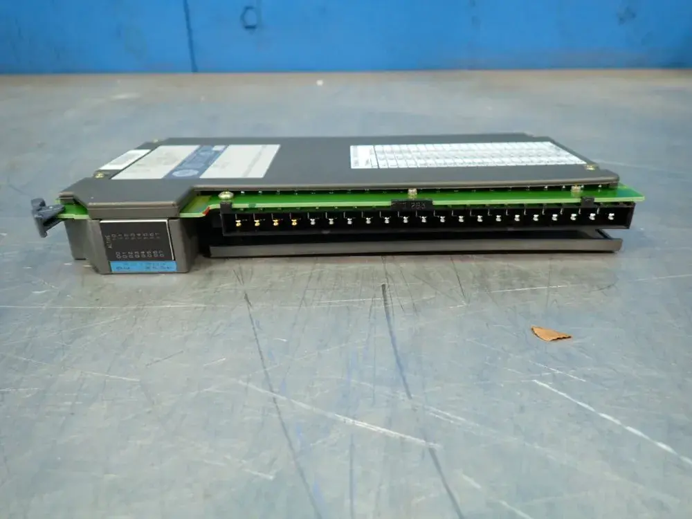 Used ALLENBRADLEY 1771IBD/B Input / Output Modules Ohio US | HGR 24 #912864