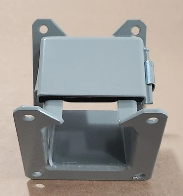 NEW Hammond Manufacturing 1485B4Q