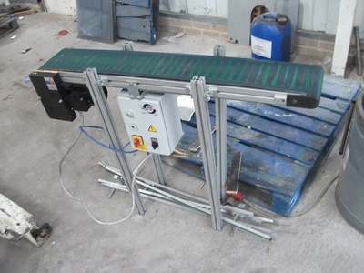 Flat Belt Conveyor 190mm Dia x 1,070mm long