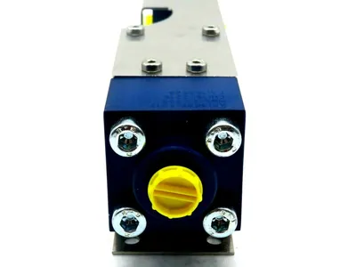 NEW MAXIMATOR APS30-100-4P-NC AIR PILOT SWITCH APS301004PNC