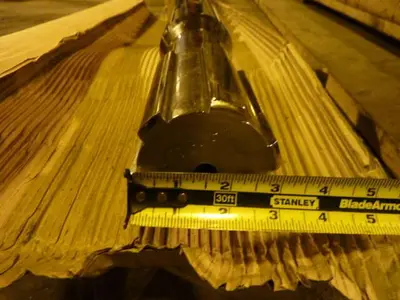 GENERIC Screw SCREW216 Used