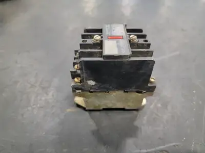 USED ALLEN-BRADLEY 700-N